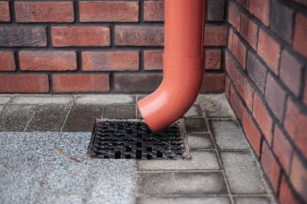 How to Unblock an Outside Drain: Safe DIY Steps and Pro Help